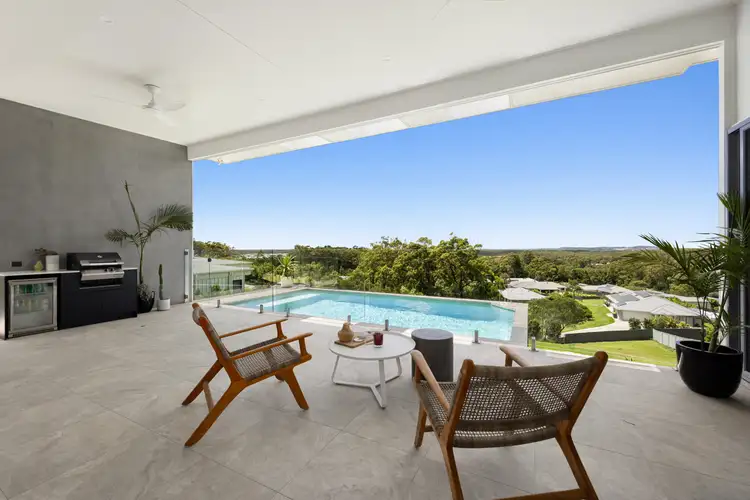 194 Palmview Forest Drive, Palmview QLD 4553
