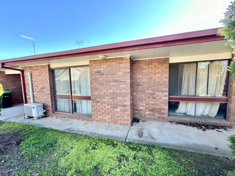 2/449 Cressy Street, Deniliquin NSW 2710