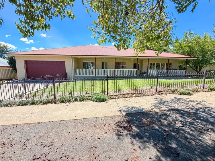 73-75 Audley Street, Narrandera NSW 2700