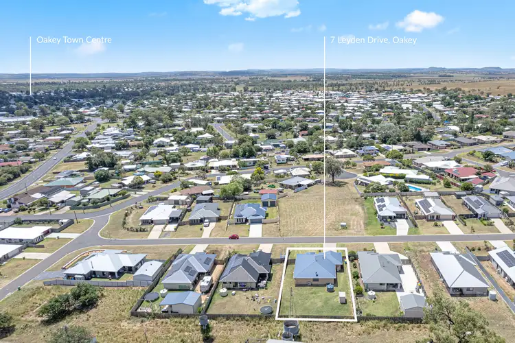 Sixth view of Homely house listing, 7 Leyden Drive, Oakey QLD 4401