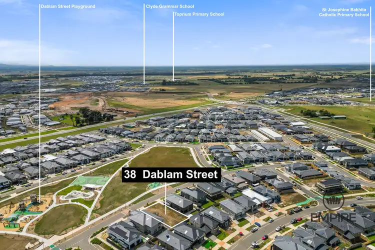 38 Dablam Street, Clyde North VIC 3978