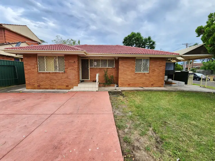 4 Wianamatta Drive, Cartwright NSW 2168