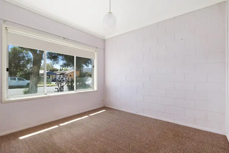 Fifth view of Homely unit listing, 2/461 Douglas Road, Lavington NSW 2641