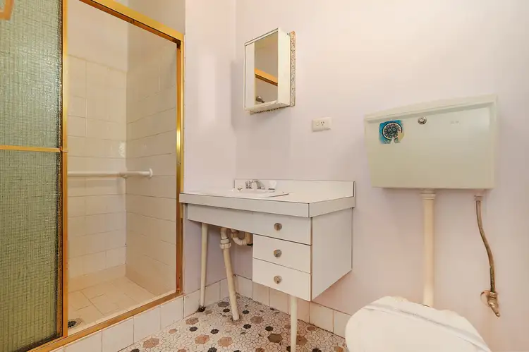 Sixth view of Homely unit listing, 2/461 Douglas Road, Lavington NSW 2641