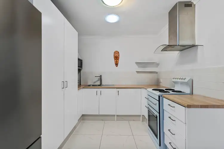 Sixth view of Homely house listing, 2/19 Fisher Avenue, Southport QLD 4215
