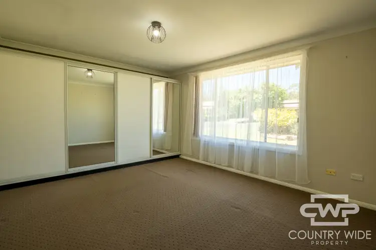 Seventh view of Homely house listing, 4 Salisbury Place, Glen Innes NSW 2370