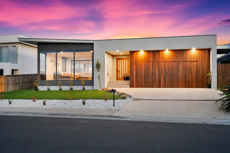 376 Carella Street, Tranmere TAS 7018