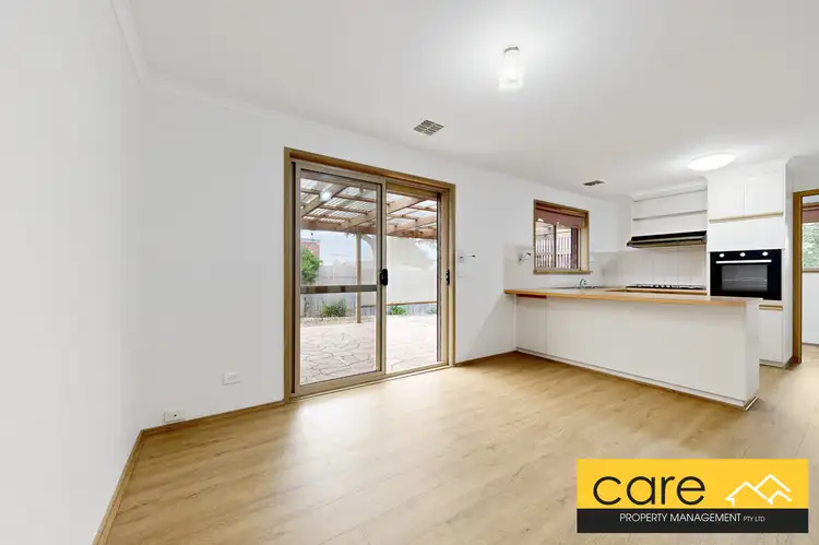 Sixth view of Homely house listing, 11 Gleneadie Close, Hampton Park VIC 3976