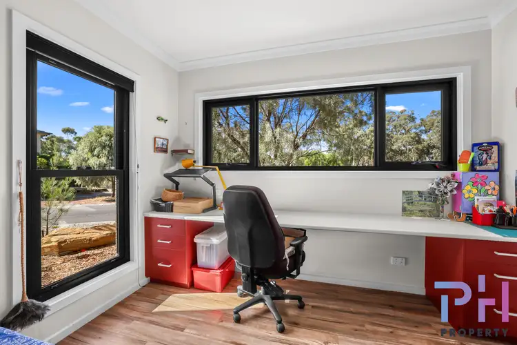 Sixth view of Homely house listing, 4 Yarra Court, Eaglehawk VIC 3556