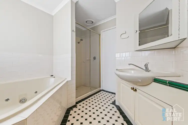 Sixth view of Homely house listing, 9 Sweeney Drive, Narre Warren VIC 3805