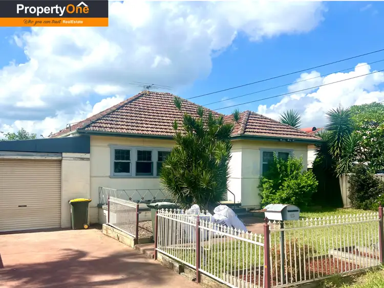 25 Walters Road