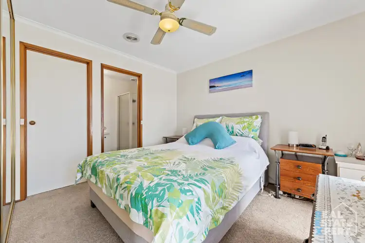 Fifth view of Homely house listing, 4 Cooper Court, Hallam VIC 3803