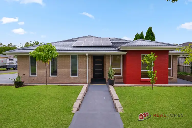 2 Hude Place, Stanhope Gardens NSW 2768