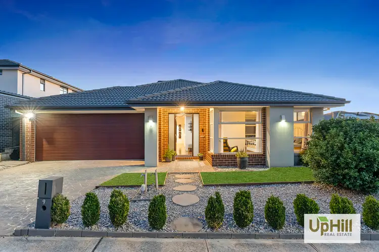 9 Union Street, Clyde North VIC 3978