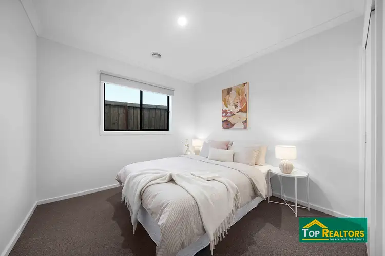 Fifth view of Homely house listing, 8 Darragan Road, Tarneit VIC 3029