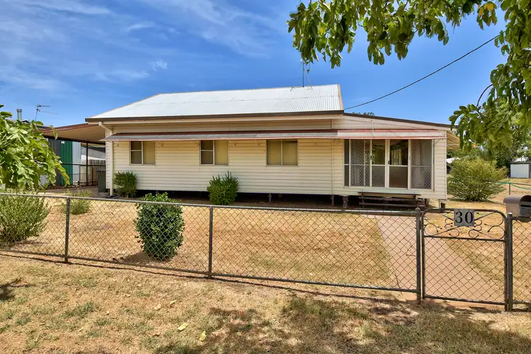 30 Quail Street, Longreach QLD 4730