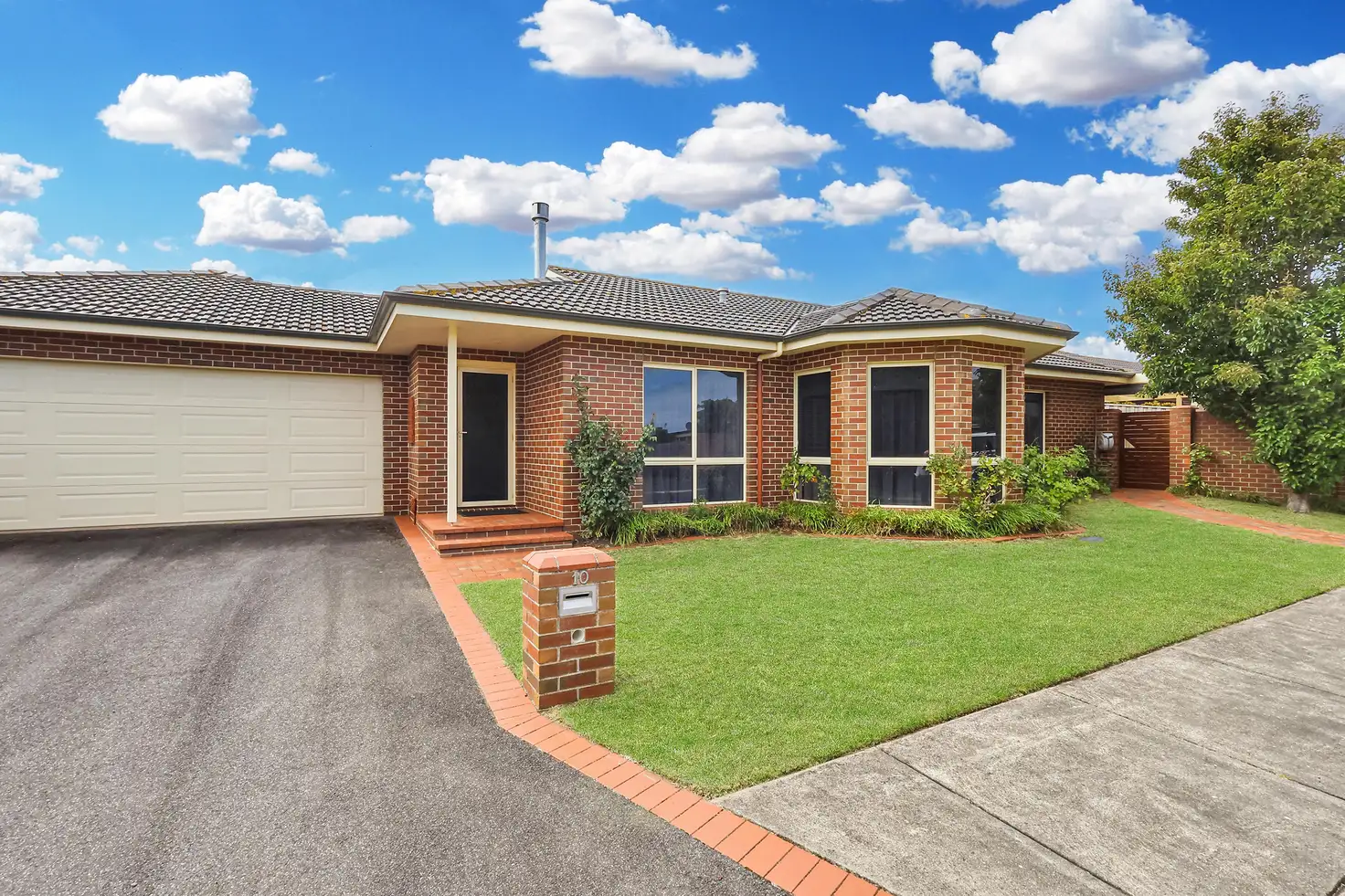 Main view of Homely townhouse listing, 10 Eaton Court, Warrnambool VIC 3280