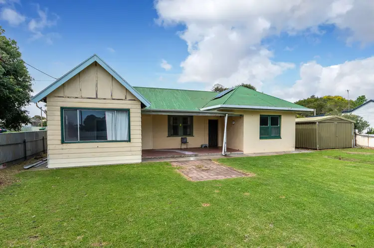 8 Baker Street, Meningie SA 5264
