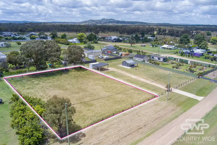 14 Tenterfield Street