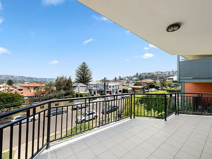 8 Wairoa Avenue