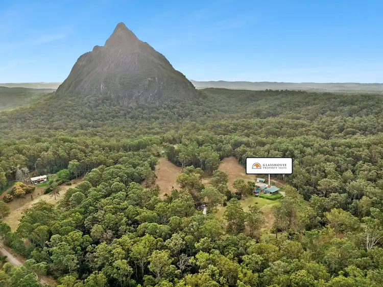 319 Mount Beerwah Road, Glass House Mountains QLD 4518