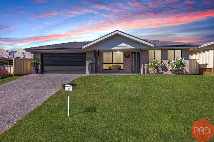 25 Vikki Avenue, Rutherford NSW 2320