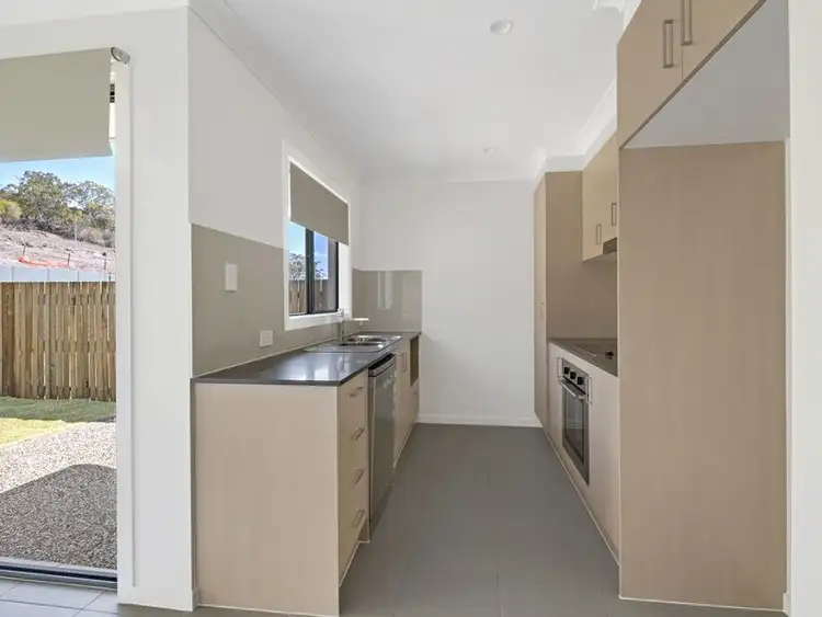 Second view of Homely semi-detached listing, 2/5 McInnes Crescent, Glenvale QLD 4350