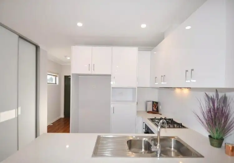 Fifth view of Homely apartment listing, 7/253 Robinson Avenue, Cloverdale WA 6105