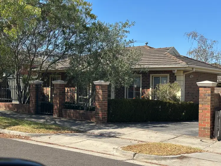 1/23 Lex Grove, Oak Park VIC 3046