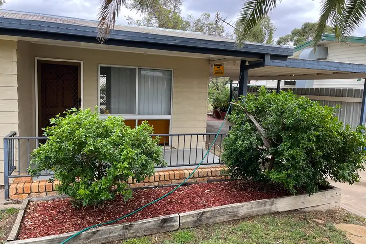 17 Howard Street, Roma QLD 4455