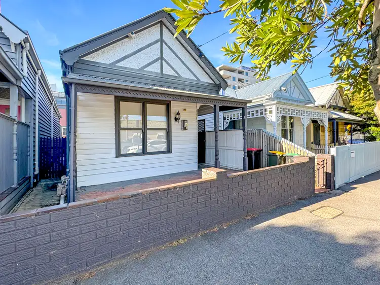 43 Hardiman Street, Kensington VIC 3031