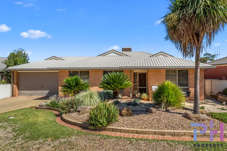25 Symonds Street, Golden Square VIC 3555