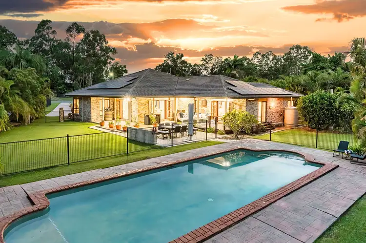 18 Timberlea Court, Helensvale QLD 4212