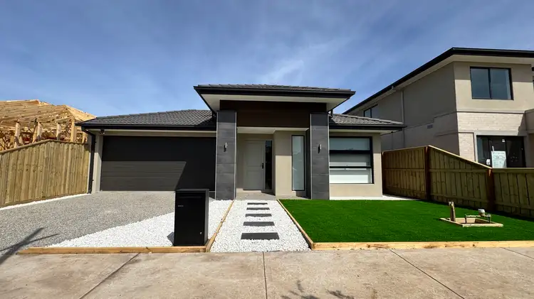 22 Turin Avenue