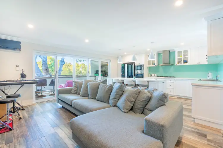 Main view of Homely block of units listing, 18/9 Kent Street, Rockingham WA 6168