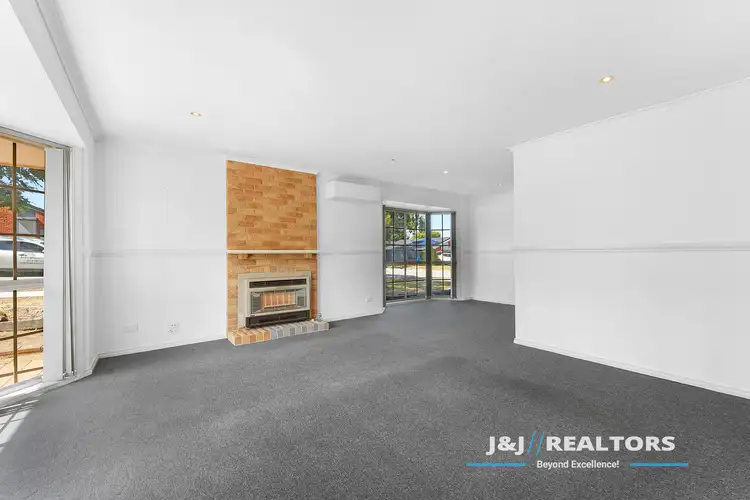 Second view of Homely house listing, 6 Teal Court, Narre Warren South VIC 3805