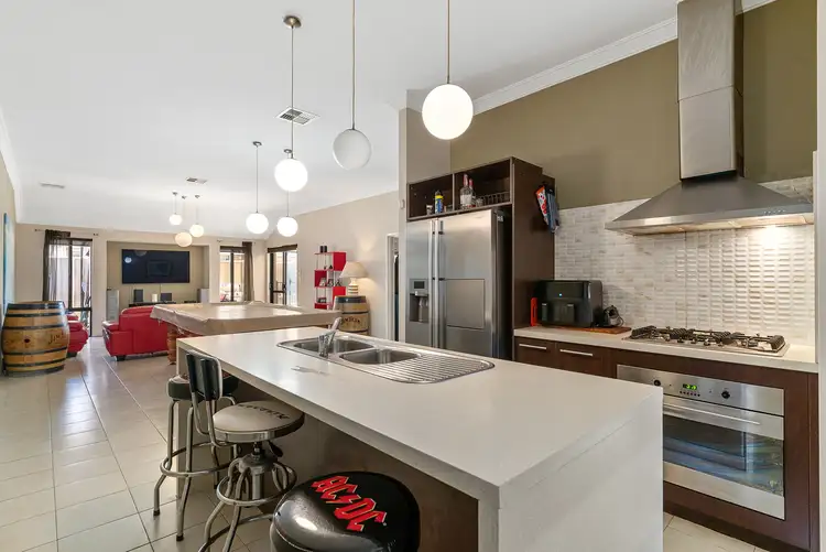 25 Gamenya Street, Canning Vale WA 6155
