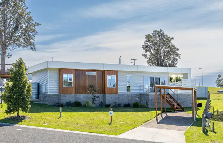 Second view of Homely house listing, 5 Hakea Court, Mallacoota VIC 3892