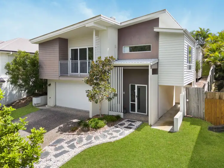 16 Messenger Crescent, Springfield Lakes QLD 4300