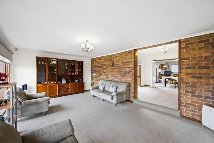Second view of Homely house listing, 9 Chivell Close, Endeavour Hills VIC 3802