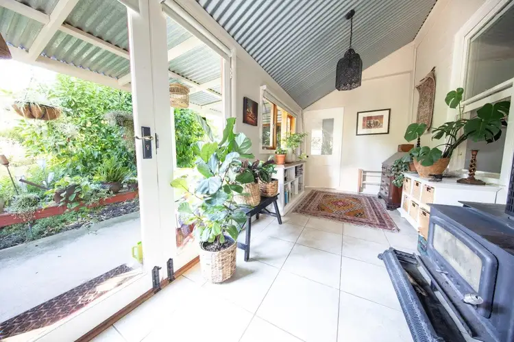 3 Buzza Street
