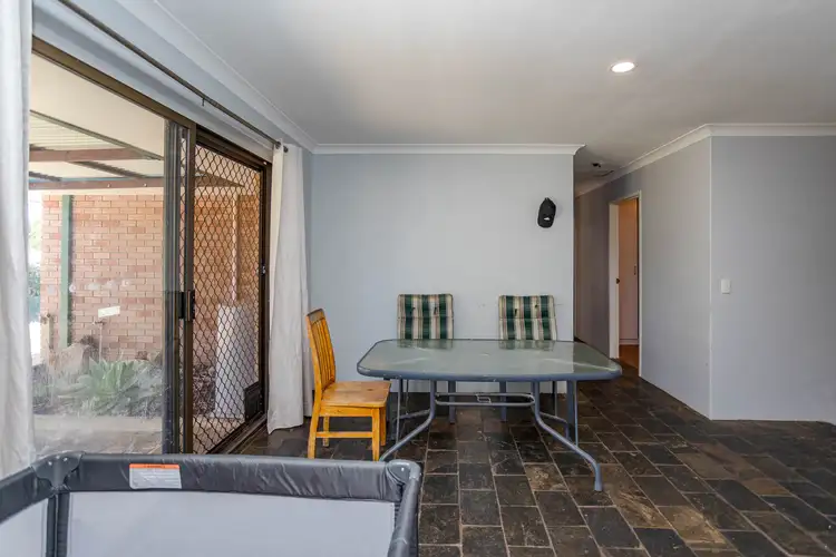 Fifth view of Homely house listing, 17 Cullen Court, Camillo WA 6111