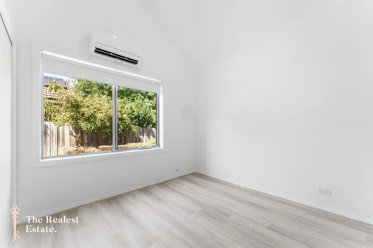 Fifth view of Homely unit listing, 4/88 Purinuan Road, Reservoir VIC 3073
