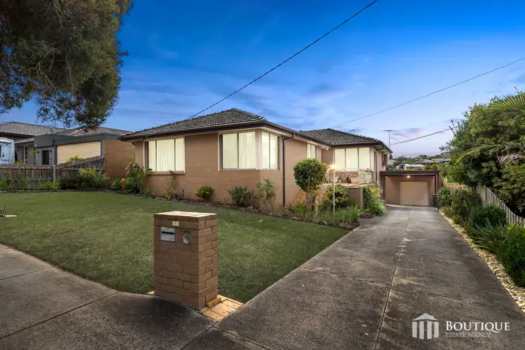 33 Howe Avenue, Dandenong North VIC 3175