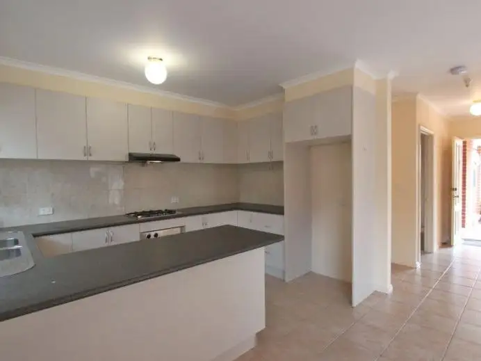 2/4 Glenbrook Avenue, Clayton VIC 3168