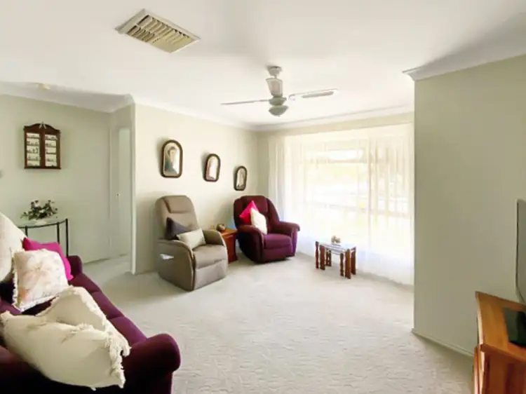 Third view of Homely unit listing, 1/52 William Street, Forbes NSW 2871