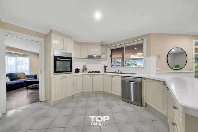 Fifth view of Homely house listing, 3 Franks Way, Cranbourne North VIC 3977