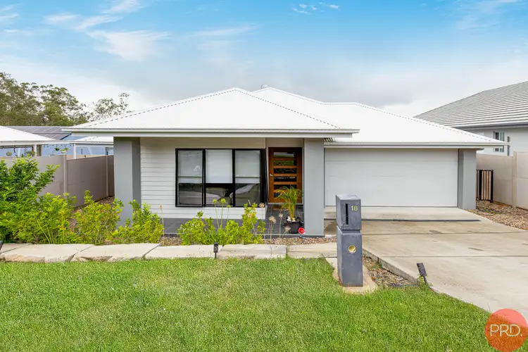 18 Saxby Avenue, North Rothbury NSW 2335