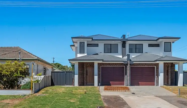 8 Cook Street, Spring Gully VIC 3550