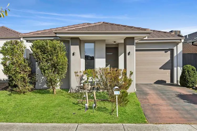 15 Cochin Drive, Clyde North VIC 3978